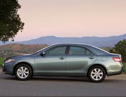 10-smart-choices-for-teen-first-car-10-camry-lg Toyota Camry
