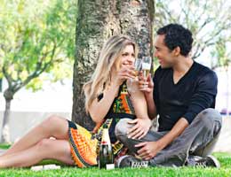 2010-frugal-cheap-date-1-intro-lg The frugal dating scene