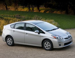 2010-recessionmobiles-6-Prius-lg