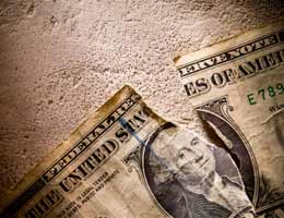 5-downsides-prepaid-debitcards-2-fees-lg