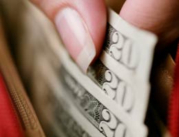 5-smart-ways-to-spend-save-5-cash-lg