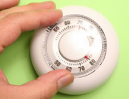 6-ways-to-save-on-home-heating-3-thermostat-lg text