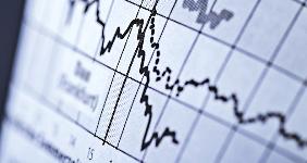Curves on line graph depicting stock price © gopixa/Shutterstock.com