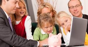 Family and savings © Kzenon - Fotolia.com