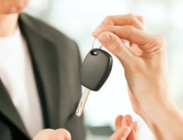 finding-buying-car-insurance-2-choose-lg Choose your car wisely