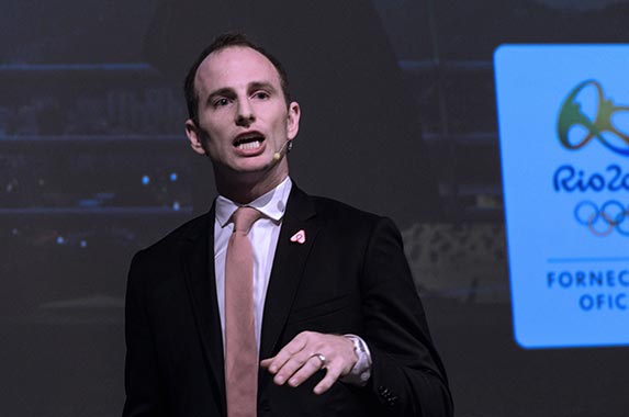 Joe Gebbia Joe Gebbia | YASUYOSHI CHIBA/Getty Images