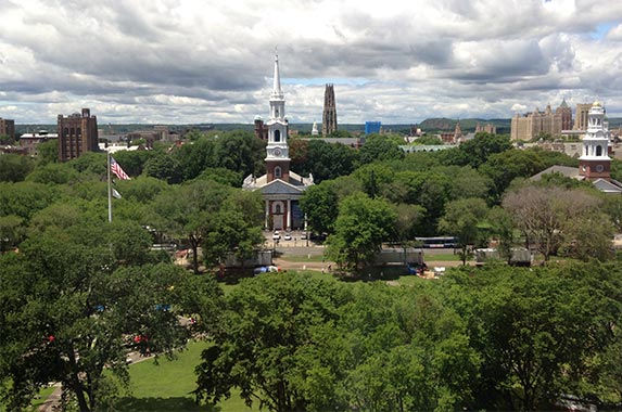 Connecticut Connecticut © Dana Lipnickas/Shutterstock.com