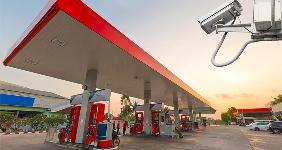 Gas station | FUN FUN PHOTO/Shutterstock.com