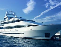insuring-the-rich-and-famous-4-yacht-lg Yachts multiply odds of misfortune