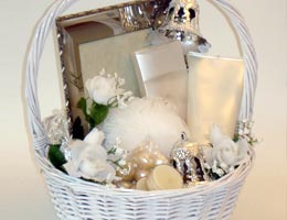 ... to save money Informal wedding ideas uk Wedding gift ideas reddit