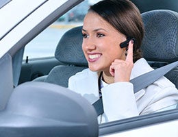 Hands-free cellphone use: Moderate risk © Sergey Peterman/Shutterstock.com