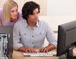 Shop comparatively © auremar/Shutterstock.com