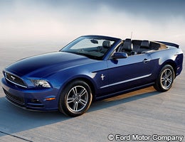Ford Mustang V-6 Premium Convertible © Ford Motor Company