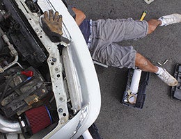 Replace 5 car parts to boost gas mileage © Modfos/Shutterstock.com