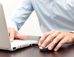 Banks offer advanced technology © Alberto Zornetta/Shutterstock.com