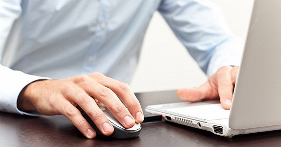 Banks offer advanced technology © Alberto Zornetta/Shutterstock.com