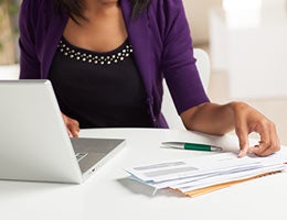 Pay your own debts © Cheryl Savan/Shutterstock.com