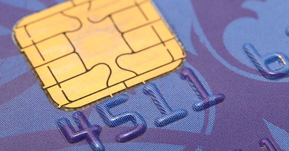 The EMV chip card © Hamik/Shutterstock.com