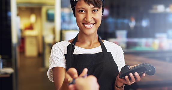 Substituting credit for cash © Uber Images/Shutterstock.com