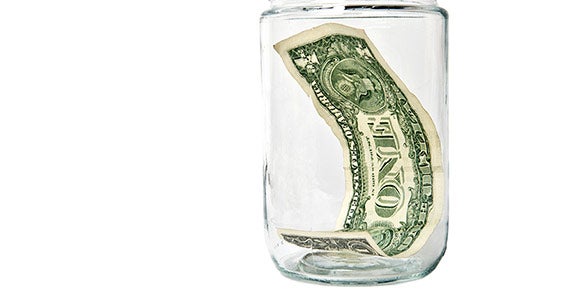Having no emergency fund © iStock
