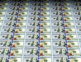 Myth 3: The Fed prints money © Rashevskyi Viacheslav/Shutterstock.com