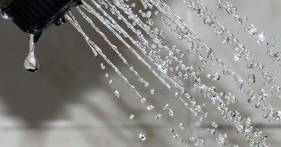 Splash in the bath Splash in the bath | Fernando Acuña / EyeEm/GettyImages