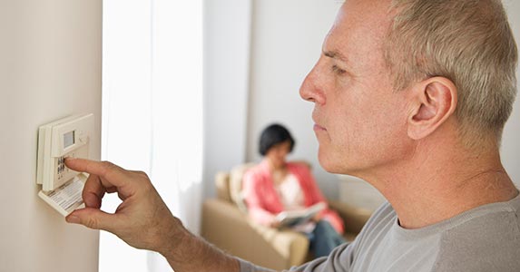 Let humidity set your AC pace Let humidity set your AC pace | Tetra Images/Getty Images