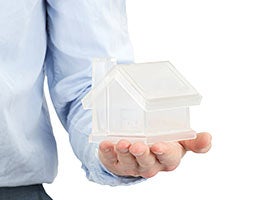 Insurance deductible © Pakhnyushcha/Shutterstock.com