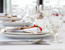Wedding disasters © Goran Bogicevic/Shutterstock.com Wedding disasters © Goran Bogicevic/Shutterstock.com