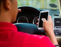 Reckless driving © Kzenon/Shutterstock.com Reckless driving © Kzenon/Shutterstock.com