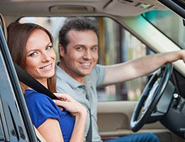 Insurance when you rent a stranger's car © BlueSkyImage/Shutterstock.com