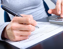 Locate assets in a tax-efficient manner © docent/Shutterstock.com