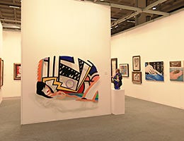 Artist: Invest in art and rarities © Adriano Castelli/Shutterstock.com