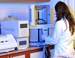 Job: Biomedical engineer © uwimages - Fotolia.com