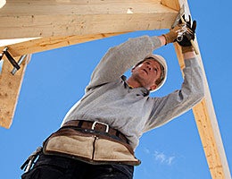 Roofer © hans.slegers/Shutterstock.com