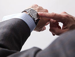 Show up late for the interview © Maurice Volmeyer/Shutterstock.com