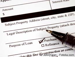 Mortgage rates stay at bottom