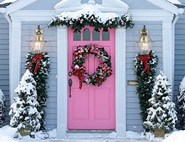 A new home for the holiday © Joy Brown/Shutterstock.com