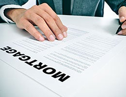 Mortgages get more expensive © nito/Shutterstock.com