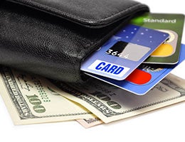 7. Don't overspend. © mama_mia/Shutterstock.com