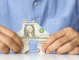 Wallet buster: Your house is your primary investment © ponsulak/Shutterstock.com
