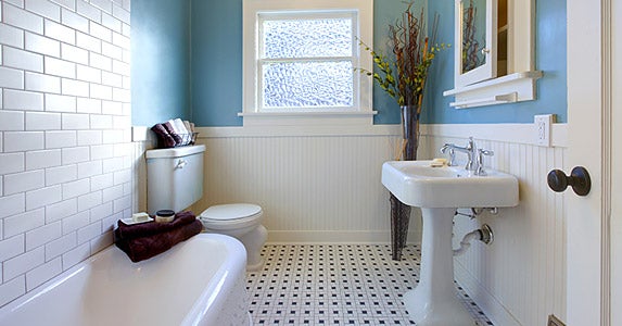 Bathroom addition Bathroom addition © Iriana Shiyan/Shutterstock.com