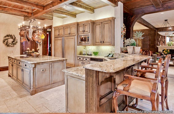 Photo courtesy of Wailea RealtyPhoto courtesy of Ebby Halliday Realtors