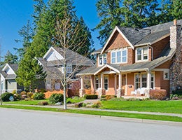 Good location © romakoma/Shutterstock.com