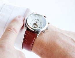 Don't: Skip appointments © Malivan_Iuliia/Shutterstock.com