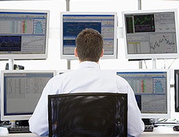 Deadly sin of retirement planning: Greed © Monkey Business Images/Shutterstock.com