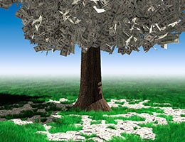 Reason No. 1: You get tax-free income in retirement © maxstockphoto/Shutterstock.com