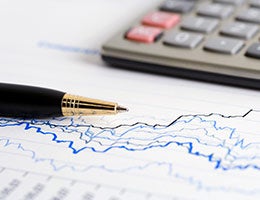 Choose tax-efficient investments © wrangler/Shutterstock.com