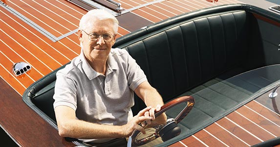 How to make a million: Delay drawing Social Security © Volt Collection/Shutterstock.com