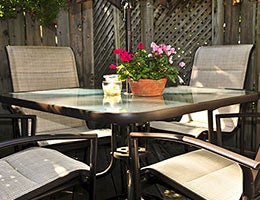Patio furniture © Elena Elisseeva/Shutterstock.com